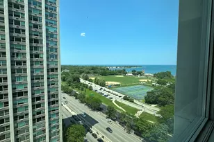 3600 N Lake Shore Dr, Chicago, IL 60613 - Photo 9