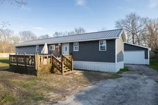 745 E Dayton Ct, Godley, IL 60407 - Photo 1