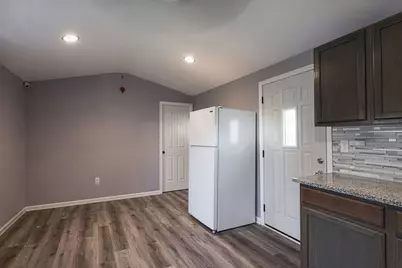 745 E Dayton Court, Godley, IL 60407 - Photo 3