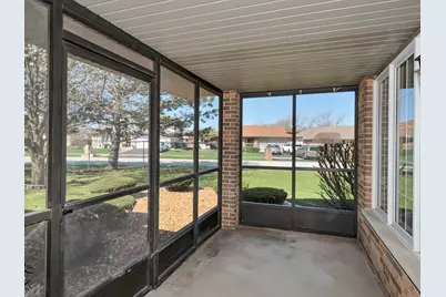 5014 W Circle Place, Crestwood, IL 60418 - Photo 3