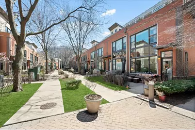 930 N Howe Street #930, Chicago, IL 60610 - Photo 23