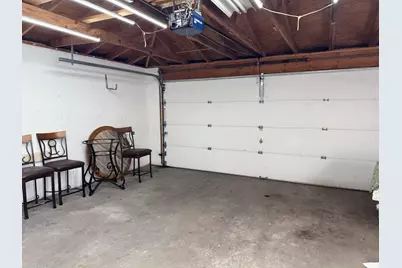 11022 S Avenue D, Chicago, IL 60617 - Photo 19