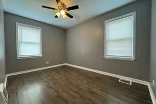 11022 S Avenue D, Chicago, IL 60617 - Photo 9