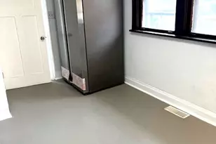 1548 Campbell Ave, Des Plaines, IL 60016 - Photo 9