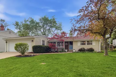 492 Weidner Road, Buffalo Grove, IL 60089 - Photo 1