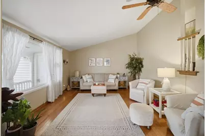 492 Weidner Road, Buffalo Grove, IL 60089 - Photo 3