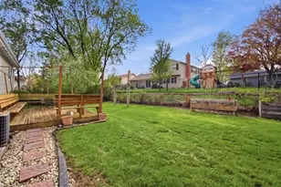 492 Weidner Rd, Buffalo Grove, IL 60089 - Photo 17