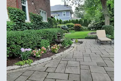 846 W Downer Place, Aurora, IL 60506 - Photo 15