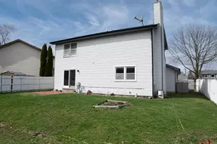 5367 Sequoia Ct, Gurnee, IL 60031 - Photo 23