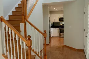 5367 Sequoia Ct, Gurnee, IL 60031 - Photo 3