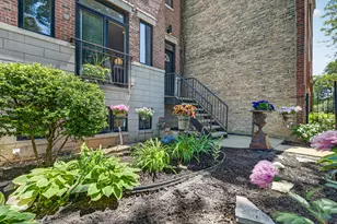 2709 N Campbell Ave, Chicago, IL 60647 - Photo 3