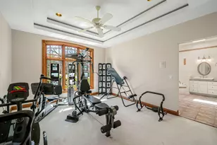 24092 W Old Oak Dr, Mundelein, IL 60060 - Photo 19