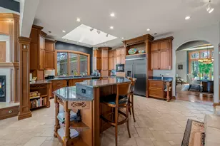 24092 W Old Oak Dr, Mundelein, IL 60060 - Photo 11