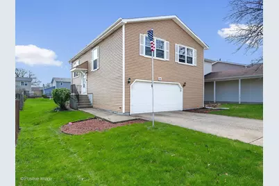 381 Thorncliffe Drive, Glendale Heights, IL 60139 - Photo 1