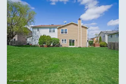 381 Thorncliffe Drive, Glendale Heights, IL 60139 - Photo 25