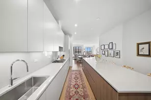 323 S Racine Ave, Chicago, IL 60607 - Photo 15