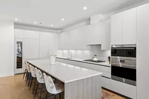 323 S Racine Ave, Chicago, IL 60607 - Photo 3