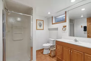 98 Cedar Dr, Crystal Lake, IL 60014 - Photo 23