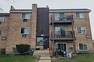 825 W College Blvd, Addison, IL 60101 - Photo 1