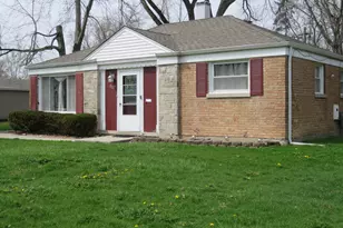 257 Minocqua St, Park Forest, IL 60466 - Photo 1