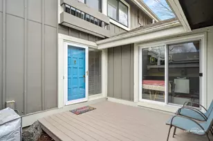 10 W Windsor Ct, Sugar Grove, IL 60554 - Photo 3