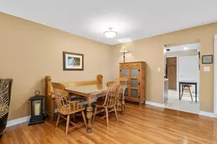 10 W Windsor Ct, Sugar Grove, IL 60554 - Photo 13