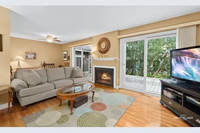 10 W Windsor Court, Sugar Grove, IL 60554 - Photo 7