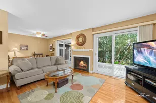 10 W Windsor Ct, Sugar Grove, IL 60554 - Photo 7