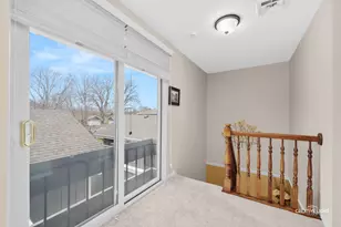 10 W Windsor Ct, Sugar Grove, IL 60554 - Photo 17