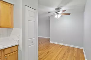 6758 N Sheridan Ave, Chicago, IL 60626 - Photo 7