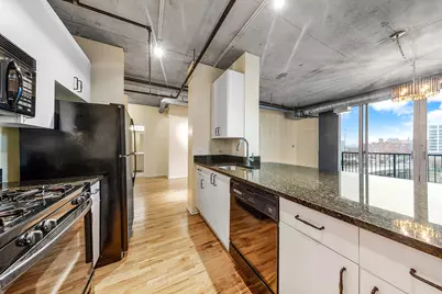 700 W Van Buren Street #709, Chicago, IL 60607 - Photo 5