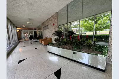 3950 N Lake Shore Drive #1429E, Chicago, IL 60613 - Photo 5