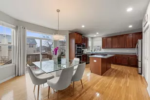 12814 Grande Poplar Cir, Plainfield, IL 60585 - Photo 11