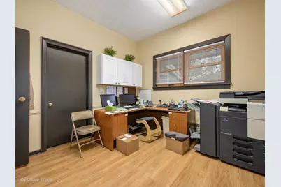 9000 N Kildare Avenue, Skokie, IL 60076 - Photo 33