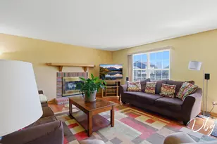 1501 Schooner Ct, Zion, IL 60099 - Photo 9