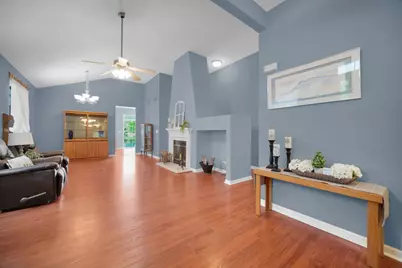 1053 Canary Avenue, Yorkville, IL 60560 - Photo 5
