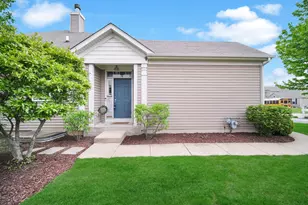 1053 Canary Ave, Yorkville, IL 60560 - Photo 3
