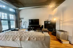 1151 W 15th St, Chicago, IL 60608 - Photo 11