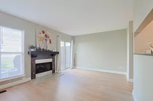 2004 Waverly Ln, Algonquin, IL 60102 - Photo 13
