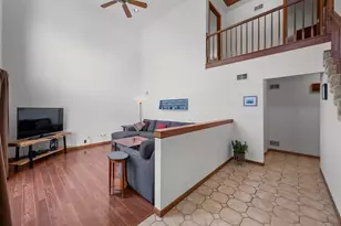 59 Sylvan Ct, Elk Grove Village, IL 60007 - Photo 5