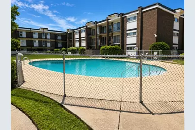 10109 Cherry Parkway #M10, Skokie, IL 60076 - Photo 1