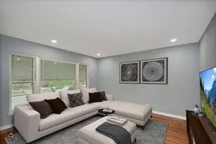 3904 W 58th Pl, Chicago, IL 60629 - Photo 3