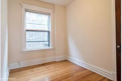1257 W Newport Avenue #2F, Chicago, IL 60657 - Photo 3