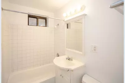 1430 N Dearborn Parkway #312, Chicago, IL 60610 - Photo 3