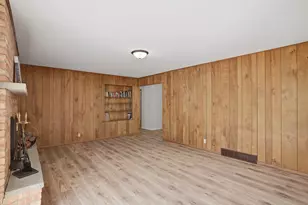 6363 Myrtle Ln, Rockford, IL 61108 - Photo 19