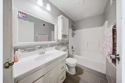 1240 Foxcroft Drive, Aurora, IL 60506 - Photo 19