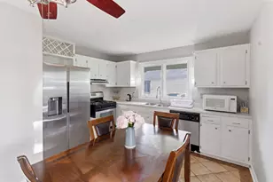 1240 Foxcroft Dr, Aurora, IL 60506 - Photo 7