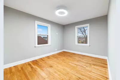 10615 S Emerald Avenue, Chicago, IL 60628 - Photo 15