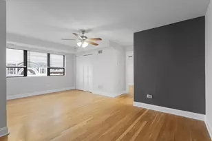 7616 N Marshfield Ave, Chicago, IL 60626 - Photo 3