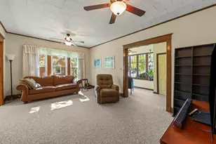 1924 Pine Rd, Homewood, IL 60430 - Photo 5